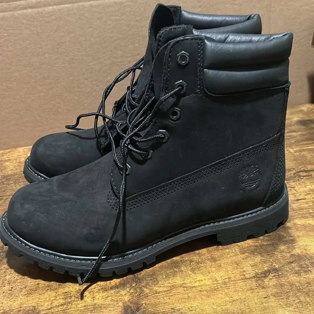Timberland Waterproof Boots WOMEN 9.5 MEN 8 - Picture 3 of 8